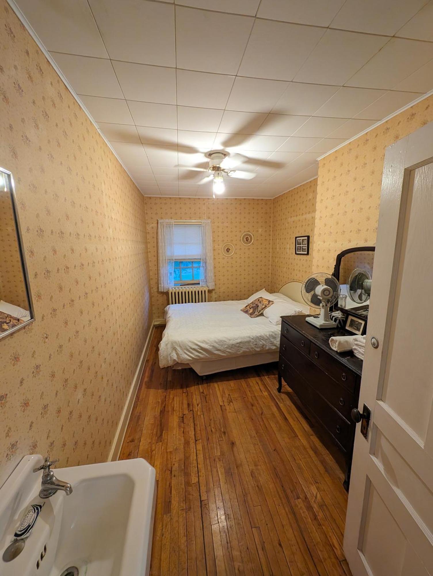 Pine Lodge Bristol Ngoại thất bức ảnh